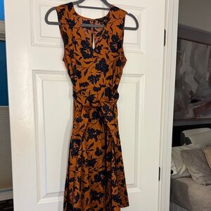 Ann Taylor factory Sleeveless Dress. Small